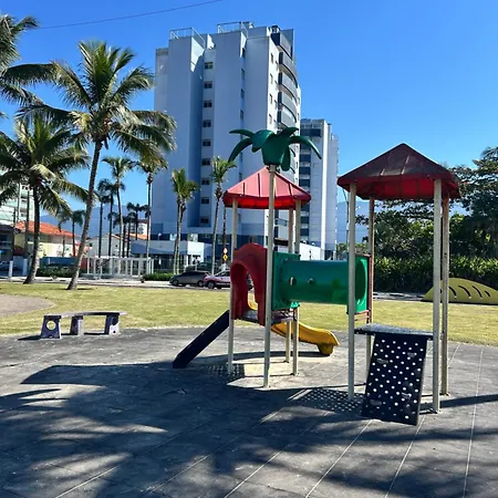 Pé na Areia com serviço de praia, Bertioga-3